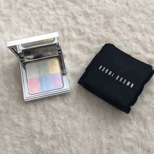 Bobbi Brown brightening powder